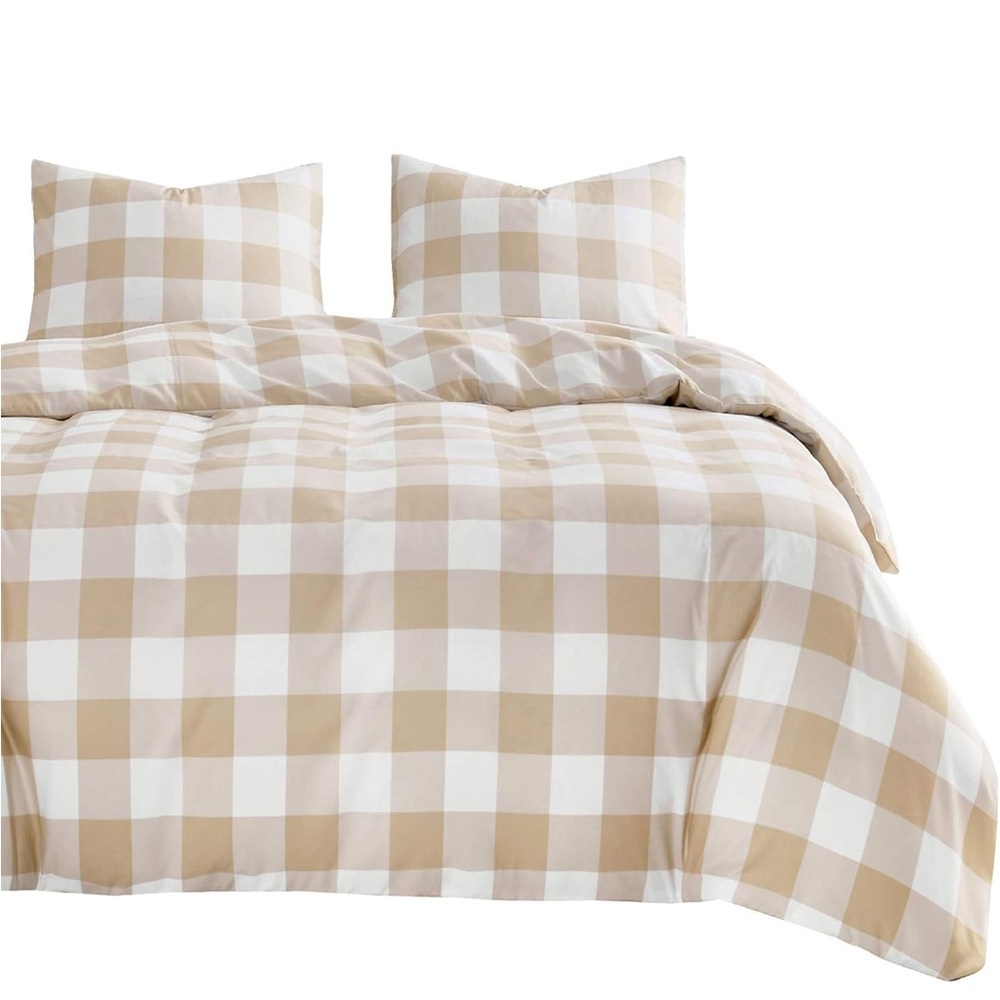 Queen tan gingham/buffalo check comforter with shams